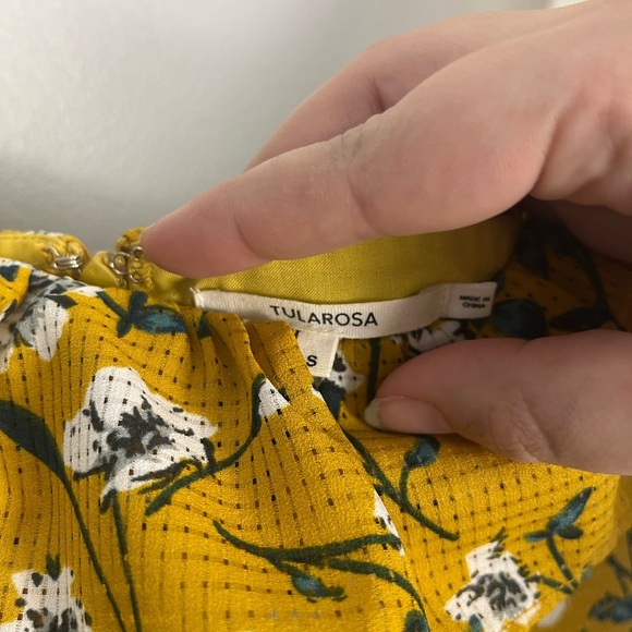 Revolve Tularosa lily dress in yellow dolly floral size small spring midi - Picture 6 of 10